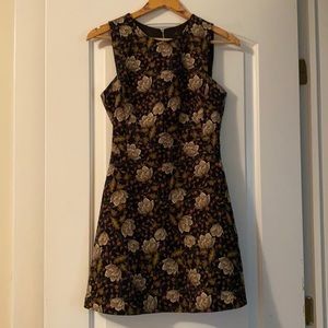 Zara Floral Dress size small